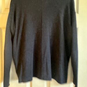 Monroe navy sweater